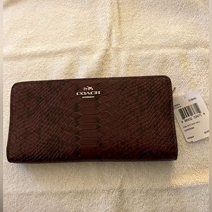 NEW Coach Burgundy Exotic Skinny Wallet with tag